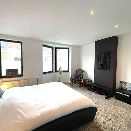 דירות Wemmel Modern 1Br House Near Heysel, Expo, Palais 12, Atomium, Uzvub Et Stade Roi Baudouin מראה חיצוני תמונה